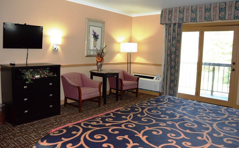 New World Inn Barre Екстериор снимка