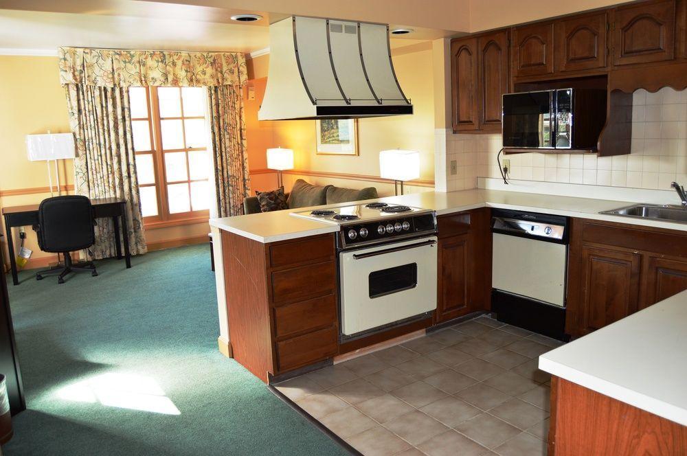 New World Inn Barre Екстериор снимка