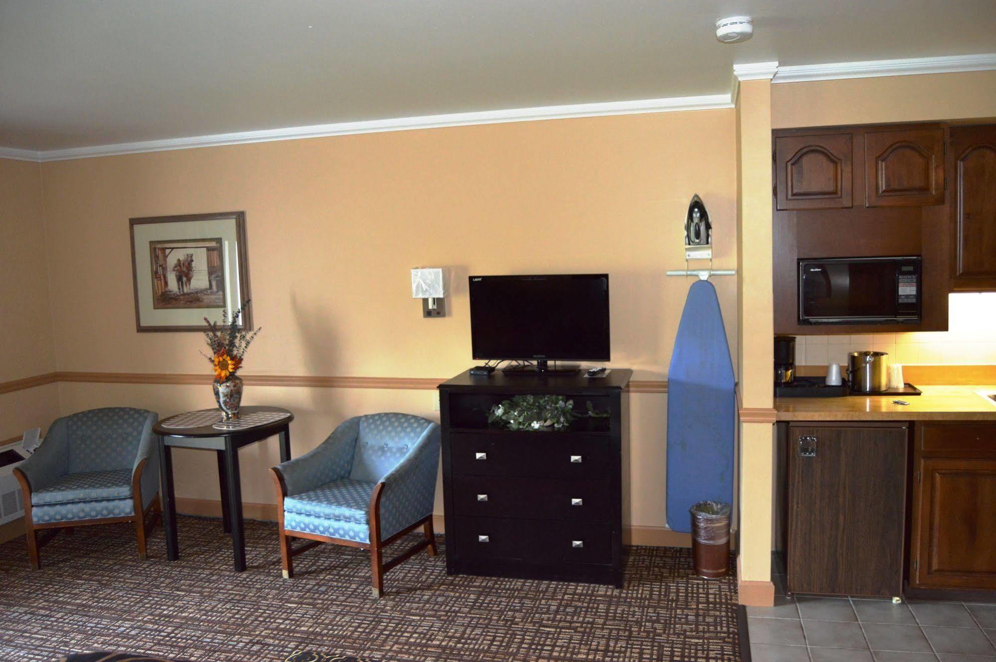 New World Inn Barre Екстериор снимка