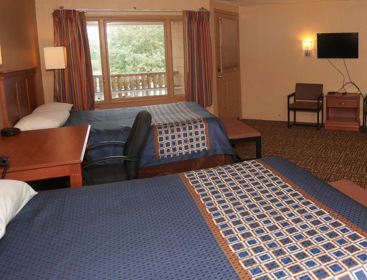 New World Inn Barre Екстериор снимка