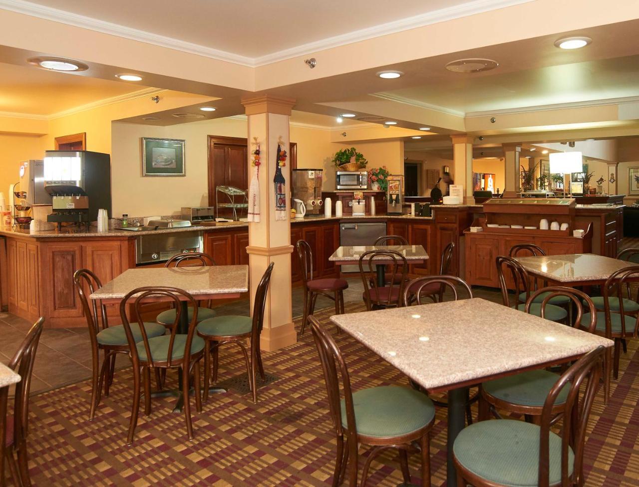 New World Inn Barre Екстериор снимка